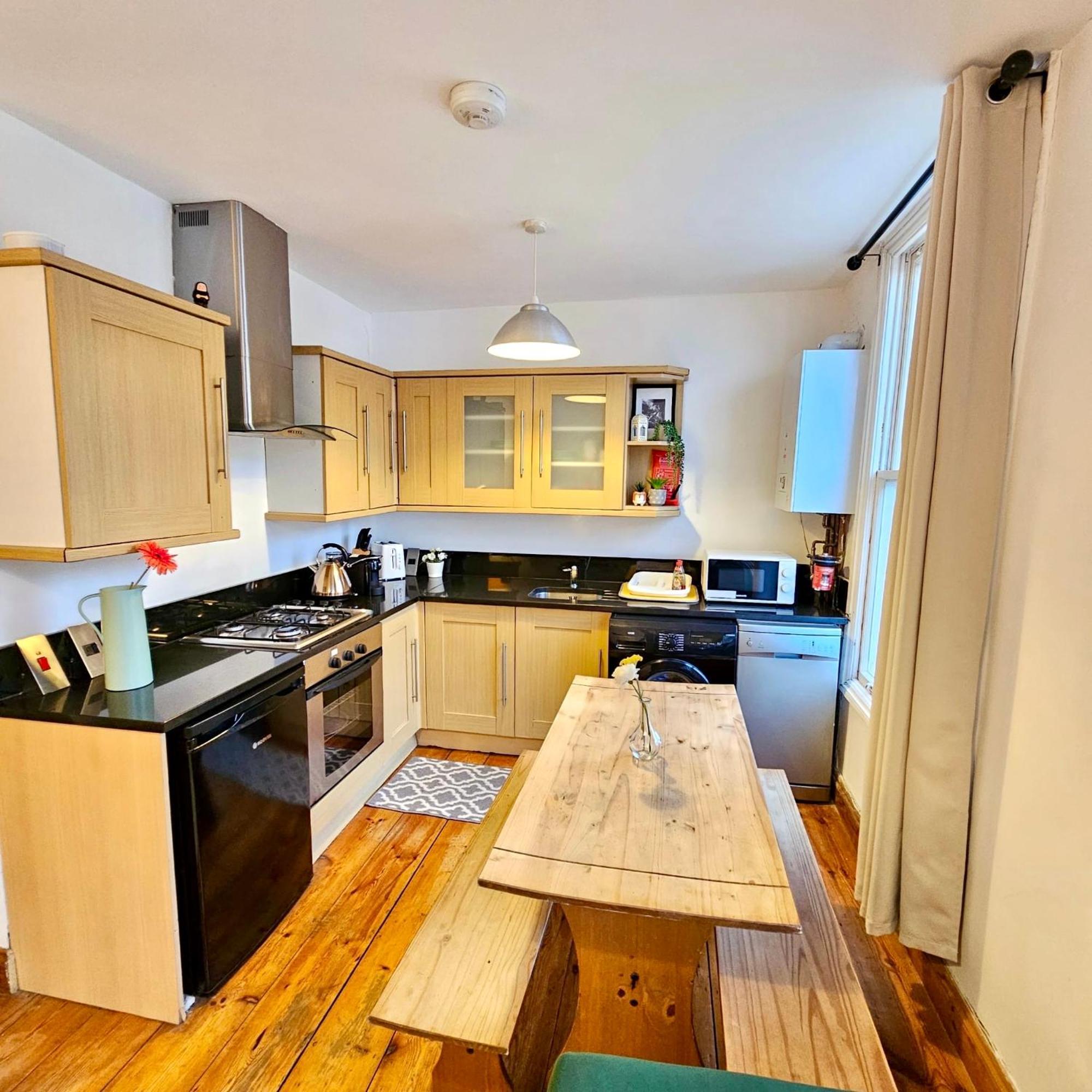 Lovely 1 Bed Apartment 2 Min To Station Londres Exterior foto
